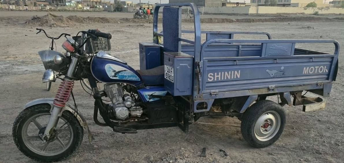 سلام عليكم ستوته للبيع موديل 22 رقم وسنويه ل 28 وبسمي مداور ثاني يوم شغاله كهربائيات 
سلف ماعيزه شي رايده ب مليونين وربع وبيه مجال المكان عفك للاستفسار ***********@@
