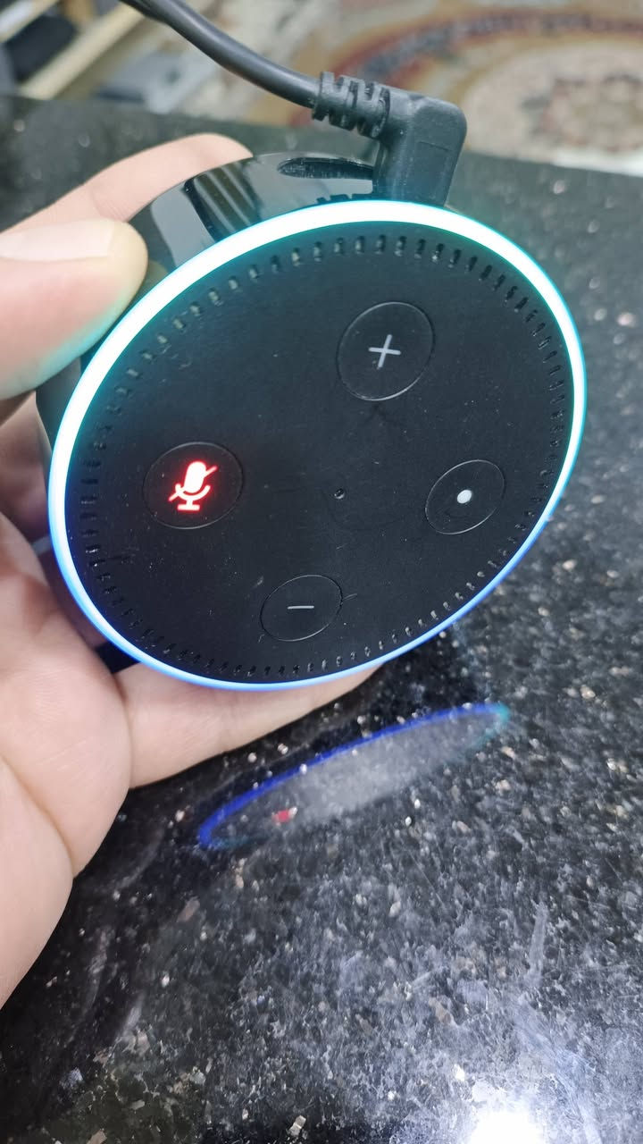 اليسكا امزون باله انكليزية مستعمله بدون ملحقات. 
٢٠ الف


**إذا كنت صاحب هذا الإعلان وتريد حذفه لأي سبب، رجاءا أرسل رسالة إلى الدعم الفني**