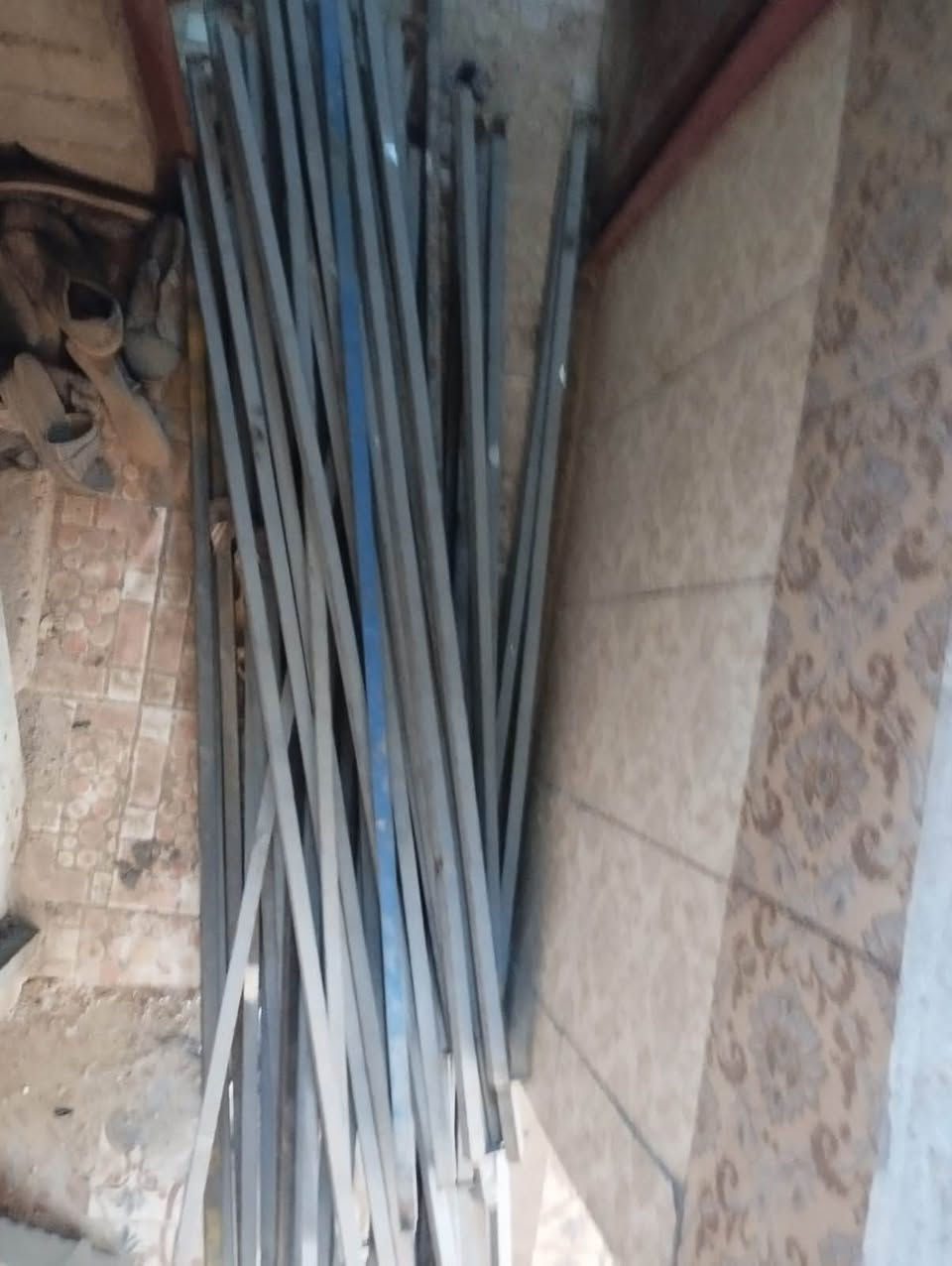 🛑 جادر حديد للبيع فقط (بدون قماش) 🛑
 النوع: جادر حديد فقط (قماش ما وياه).
 العدد: 8 حدايد.
 الطول: 16 متر تقريباً.
📍 العنوان والتفاصيل:
 الموقع: البصرة - قضاء القرنة - ناحية الثغر - قرية أبو عران.
 المعاينة: تجي وتشوف الحديد بعينك قبل كل شيء (المعاينة على أرض الواقع).
📞 للاستفسار والشراء:
الرجاء من الشراي الجاد الاتصال مباشرة على الرقم:
📱 ***********
