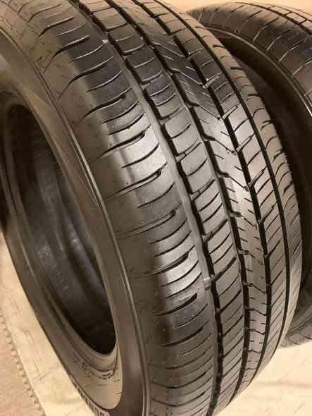 طخم كامل تاير شركة دنلوب للبيع قياسها  265/65/R18 ياباني اصلي نسبة نظافتها عالية جدا للاستفسار الاتصال على واتساب ☎️*********** - ***********☎️
