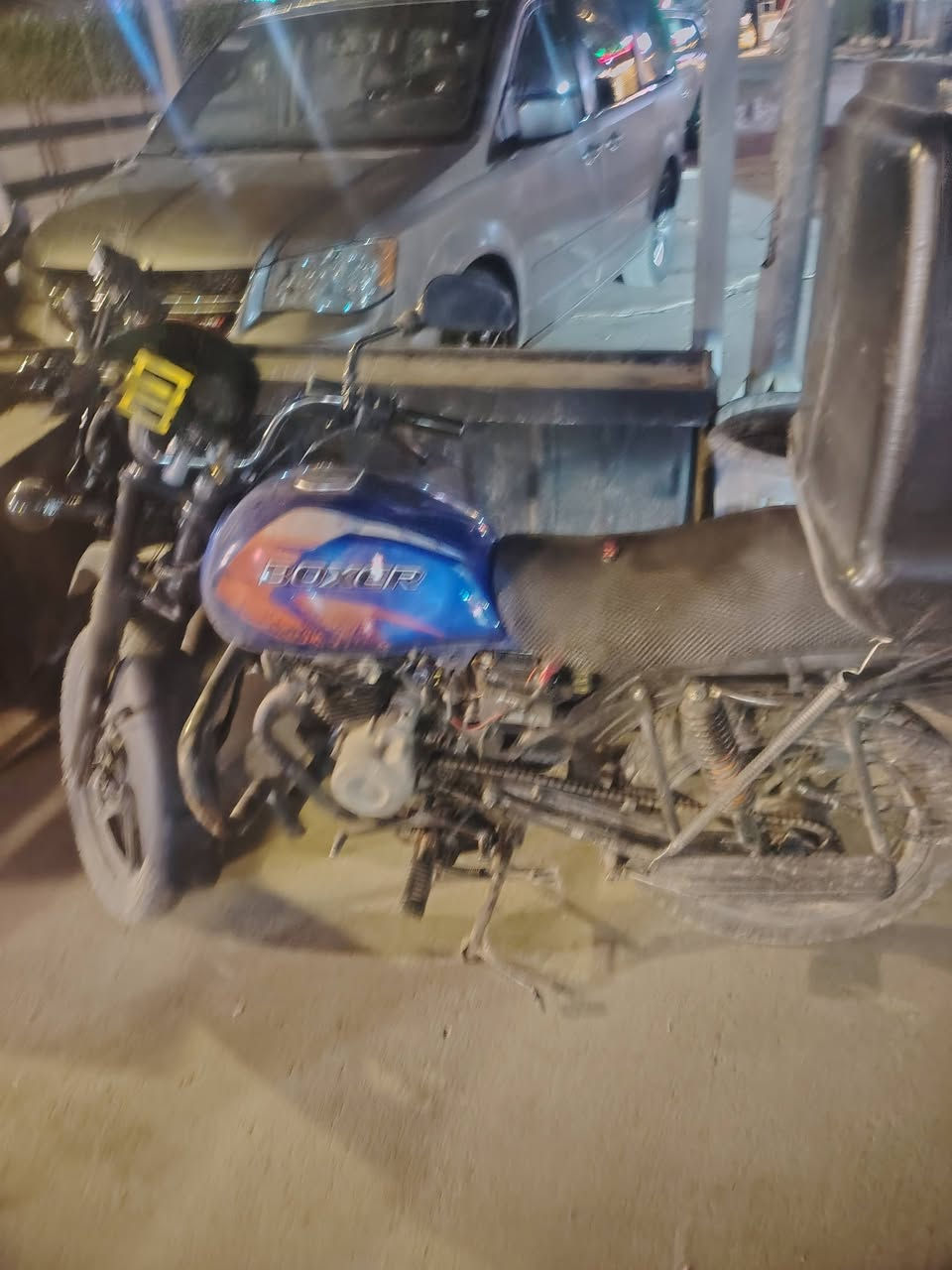 بوكسر للبيع موديل 2021 أوراق ضايعه اكفل عشائر او سرقه سعر 650 / ***********
