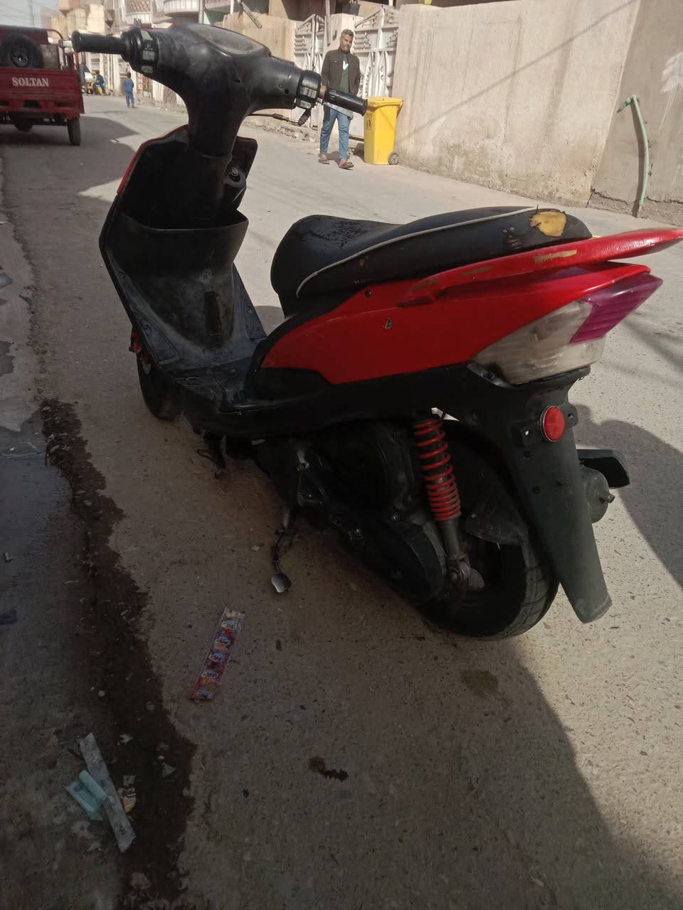 السلام عليكم للبيع دراجه ماكس عدله مكينه كفاله كهربائيات كلها شغله معدل شلعه خير من الله الدراجه السعر 425او بيها مجال قليل حك الجيه مكاني جسر ادياله القديم أو هاذه رقمي ***********
