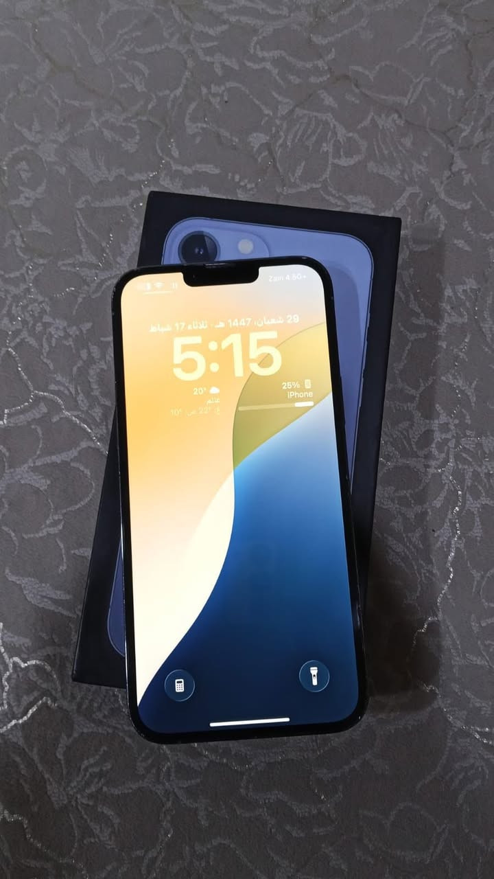 السلام عليكم ايفون 13برو ماكس بطاريه 76 دبل سيم  ذاكره 256جهاز ممفتوح كارتون وشاحنه ويا بي شخط صغير بل شاشه فقط مو كسر سعره 700وبي محال اللشراي  اني مكلف بل نشر اتصل عله صاحبه رقم صاحبه  :***********
