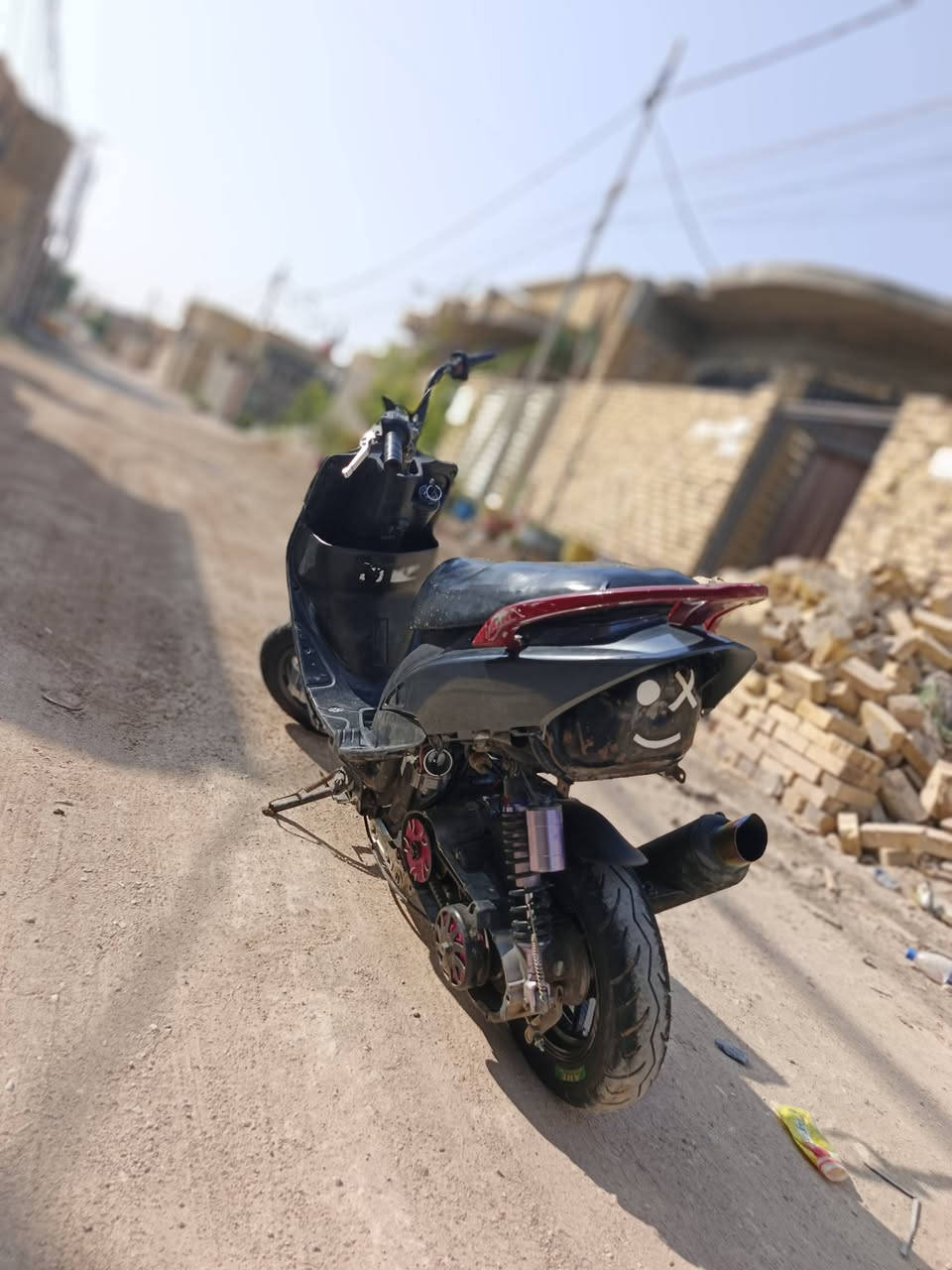 •تفصيح شتريد ابيعلك•
ويل نجمه كاربون فايبر 
كابريتر قفاز حجم 28
مكينه 55 كلج امامي رياضي فقط 
يدات بريك فضي 
كزوز رياضي 
كفرات اربع ولفات كامله 
سواد نضيف كامل نقص بس ترايش 
قبضه سكليتر لون اسود 
سلف 55
شاصي نضيف ما ملحوم ولا معوج
عقل بلادي 
شيال مكينه فضي 
ضفيره كامله 
دبلات تزويد فضي 
واقيه رياضي 
جوزه تشغيل نضيفه 
واير بريك نضيف 
ملقط بريك فضي ما مستخدم 
***********
