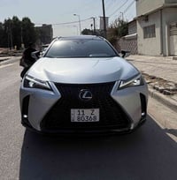لكزس  Lexus ux250h f sport  مديل 2024 فول مواصفات للاخير  سقف بانوراما...