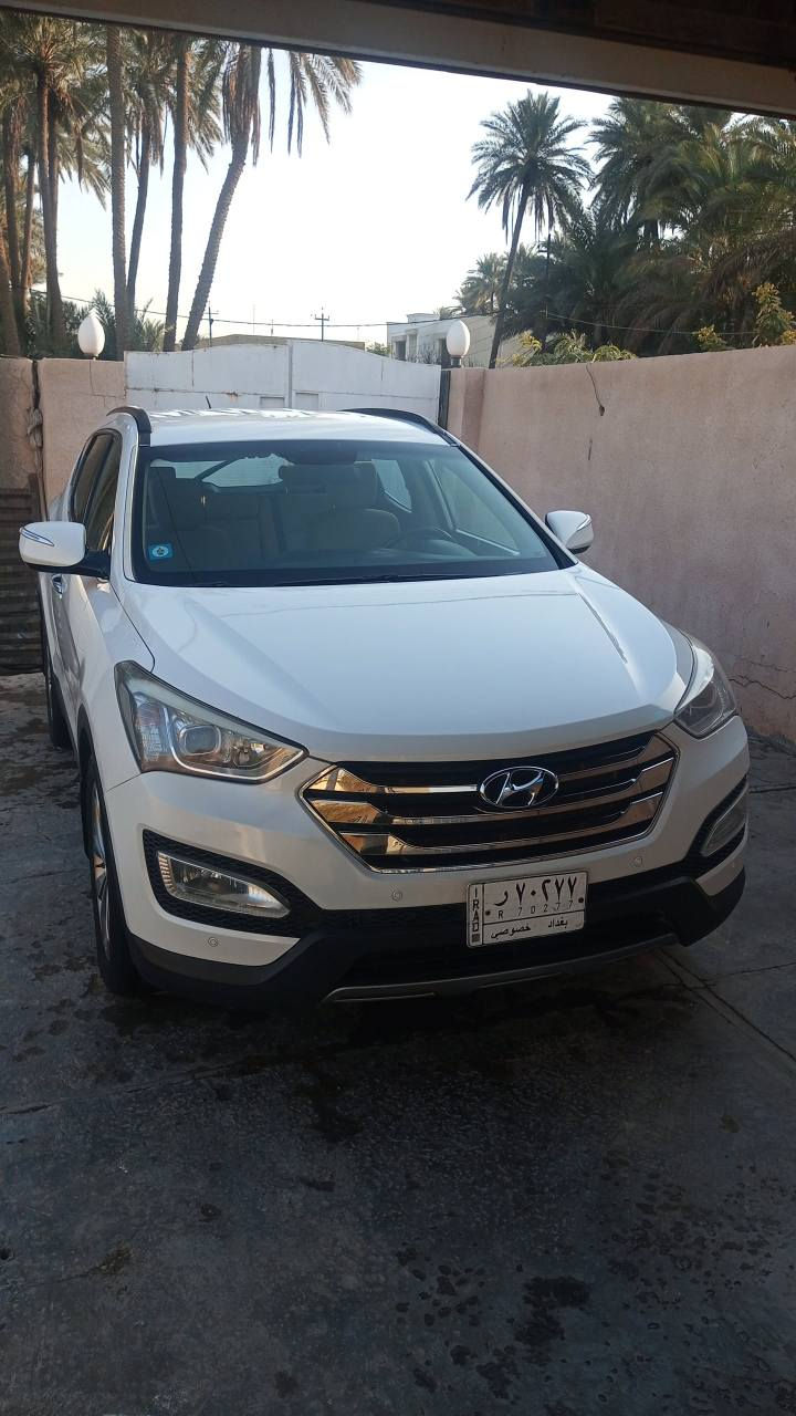 السلام عليكم للبيع سنتافي موديل 2014 وارد خليجي مكفوله كفاله عامه ماعده بارد بسيط موضح بسونار بصوره رقم بغداد الماني سنويه مجدده لحد 2027 

مواصفات السياره 
------------------- 
1- حساسات اماميه وخلفيه 
2- اشاير بلمري 
3- لد امامي+ كشافات زنون 
4- يدات نيكل خارجيه+ شباك نيكل 
5- تحكم ستيرن جهتين 
6- شاشه كبيره 
7- كامره خلفيه 
8- سبعه راكب 
9- داخل بيجي مخمل 
10- حجم المحرك 3300 سته سلندر 
11- تبريد ثلاث قطع 
12- دوس داخليه ستيل 
13- سياره جاهزه من كلشي كامله مكمله تخم تايرات جدد شادهن+ باتري جديد+ حداديه جديده+ تبريد ثلج + مكينه وكير خير من الله مكفولات سياره جديده وبلعافيه علتكون من نصيبه 

14- للاستفسار *********** 
السعر المطلوب 173 وبيه مجال للطيبين مكاني بابل حله الشراي يتصل عالرقم ويشلع عيوني الخاص مغلق كولشي موضح امامكم بصور تحياتي حلة, بابل
