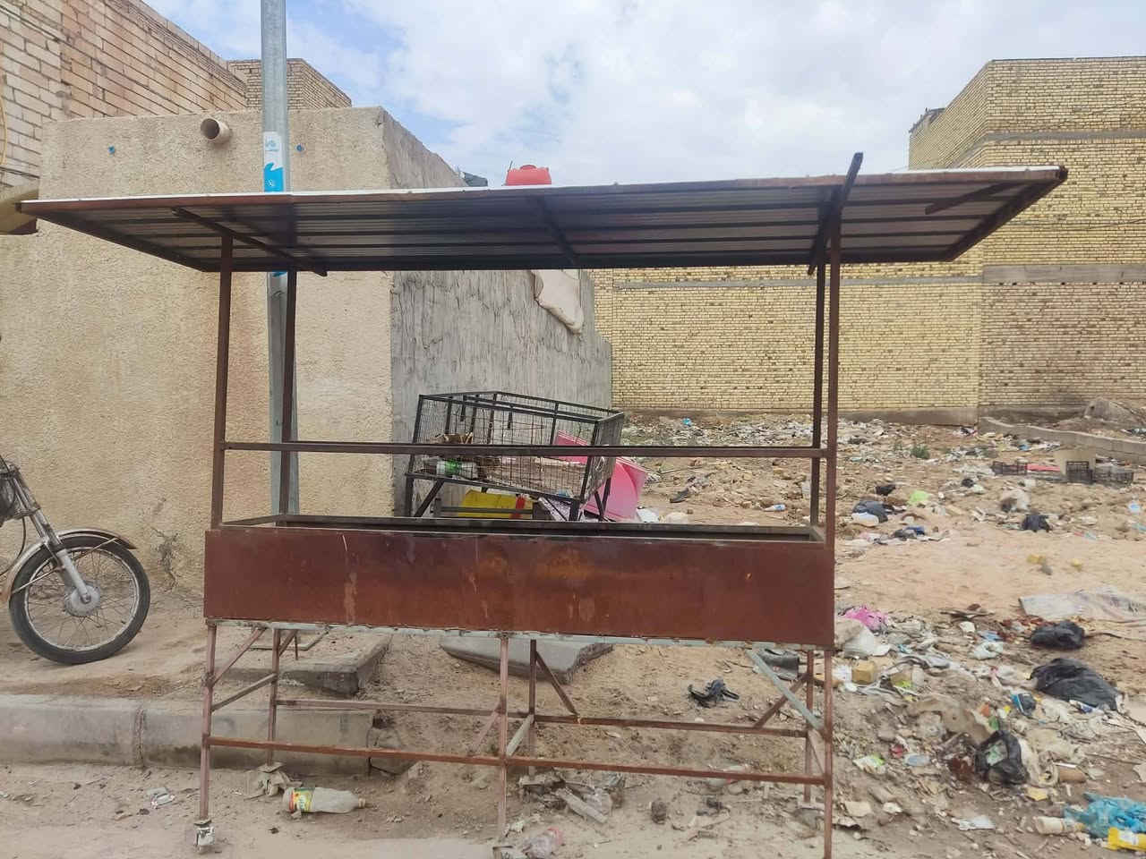 السلام عليكم منقله شوي سمج للبيع علق واني اراسلك او اتصل ***********
