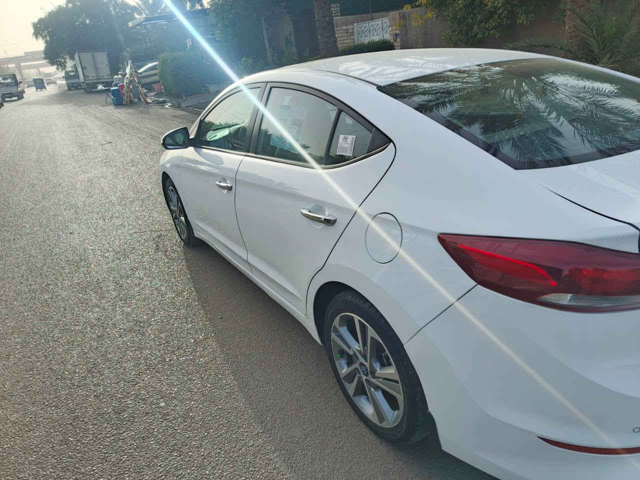 السلام عليكم 
الانتره 2018 خليجي فول مواصفات عده البصمه
محرك  2000 دوش 
مكينه وكير وتبريد وحداديه كله مكفول 
بدون حادث بدون صبغ سونار مرفق بالمنشور
سياره ع وضع الشركه جديده 
مكاني بغداد حي النصر
السعر 140 
***********
