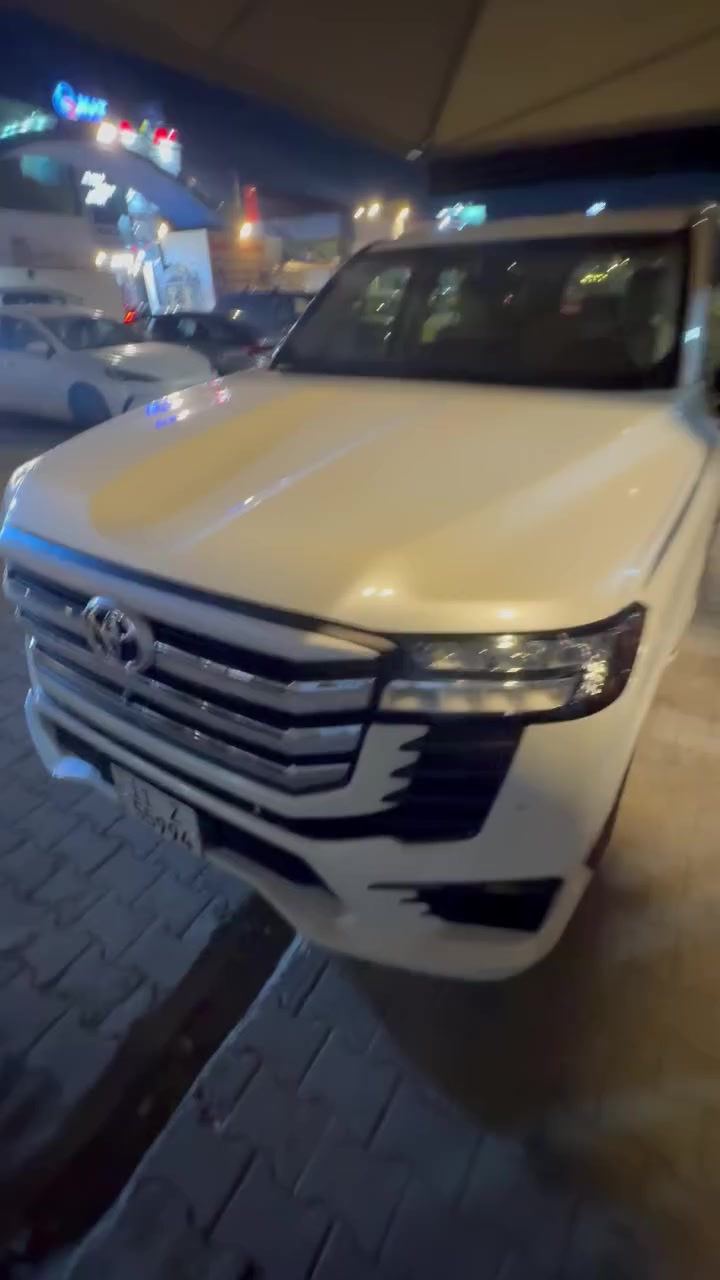 لاندكروز Gx2024 كفالة عامة  ماشية 6 الف  السعر 3قطع تبريد رقم شبه مميز 58,500 $ وبيها مجال 
*********** العنوان بغداد زيونة شارع مدينة العاب بغداد
