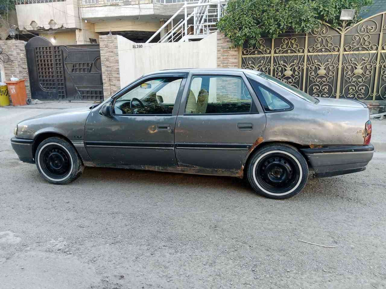 السلام عليكم فكتره محرك كير جيد جداً السعر ٢٣ بغداد العامريه ***********
