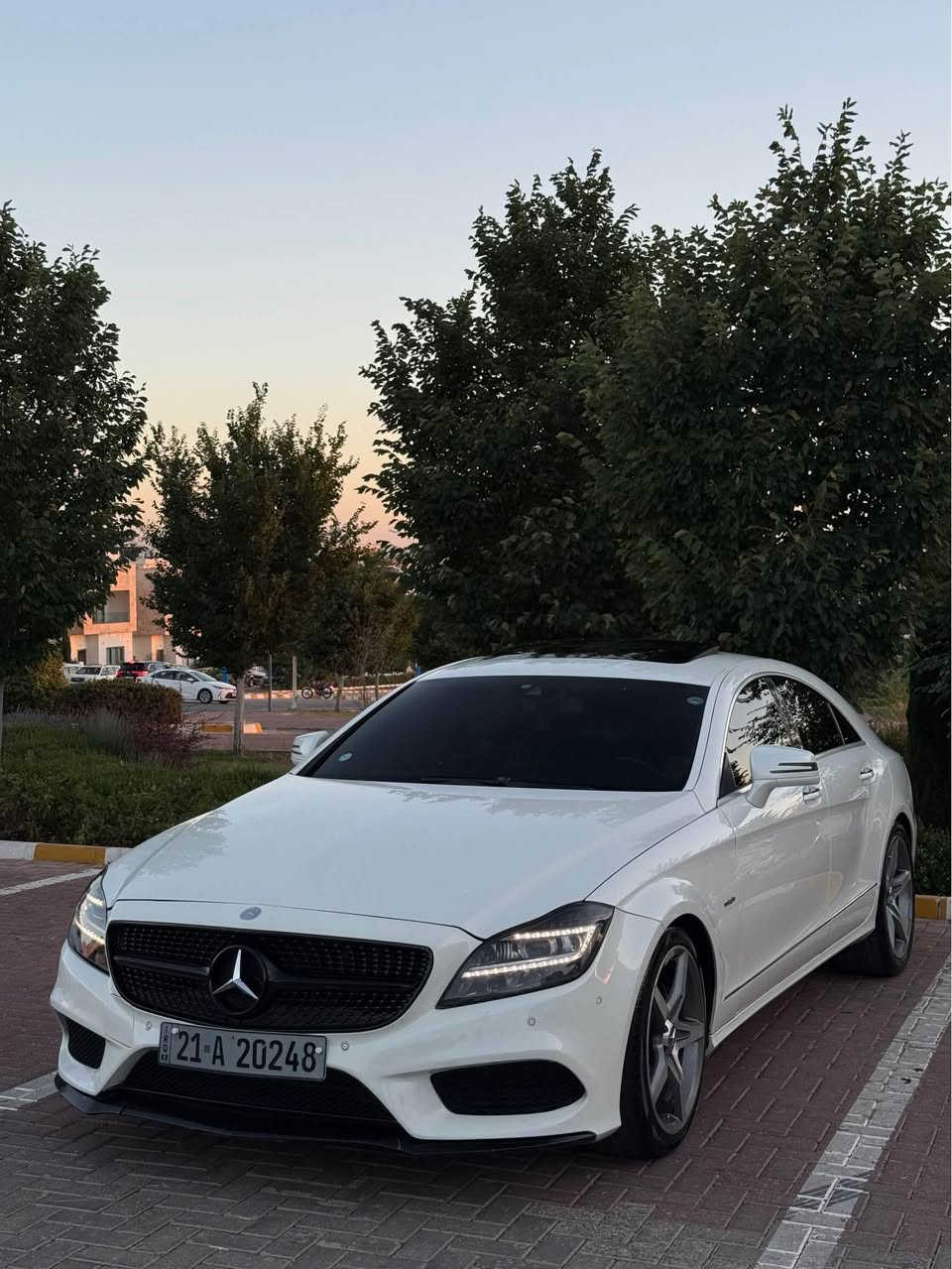 merseds benz Cls 2012 350 BCM خلیجی سفری ئێرە
مواصفات فوول مواصفات خلیجی مەکینە مرغوب

صلاید.بلادی پەردە.حاسەی پێش و دوا.سنوق شەفت.گێر لە سوکان.٤ دەرگا بەصمە.کوشن جڵد.کوشن خەزن.شاشە گەورە.فڵچە ئۆتۆ.ئاوێنە ئۆتۆ.لایت ئۆتۆ.کامێرا.ئاوێنە کارەبای.صلاید ئۆتۆ.تەحدید سورعە.زۆر مواصەفاتی تر

سەیارەکە زۆر جایزە ماڵی دۆستە هیچ مەسرافێکی تیانیە تازە سێرفس کراوە گێر و مەکینە نەکراوەتەوە و هەمووی بە شەرتە بە ناوی خۆمەوەیە  بێ بۆیاخە کلین پێش و پشتی کراوە بە ٢٠١٦ ئای ئێم جی 

نرخ:٢١٧$

***********
*********** السليمانية, العراق
