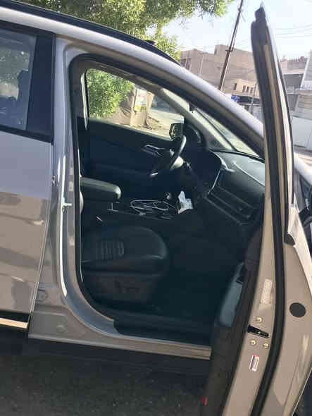 السلام عليكم
كيا سبورتج ٢٠٢٤ فول أبرستيج 
وآرد أمريكي گلين ( ماشية ٢٣mi )
بدون دواخل ، بدون أيرباكات
محرك 2500 رقم بغداد
أللون سمنتي ، بصمة تشغيل
فتحة سقف ، بصمة أبواب 
رآدارآت ، حساسات أمامية و خلفية 
خمس كامرات ، كشنات جلد , كشنات  كهرباء ،لد نهاري ، لد خلفي ، مثبت سرعه 
تدفئه و تبريد كشنات ، مانع انزلاق 
سيستم  سماعت harman 
تحديد مسار ، هاند بريك دكمه
دشبول دجتل شاشة كبيره ، دفع رباعي
حساس أطارات ، صندوق كهربائي ،  
السعر ٢٤٠ وبيها مجال ( *********** )
