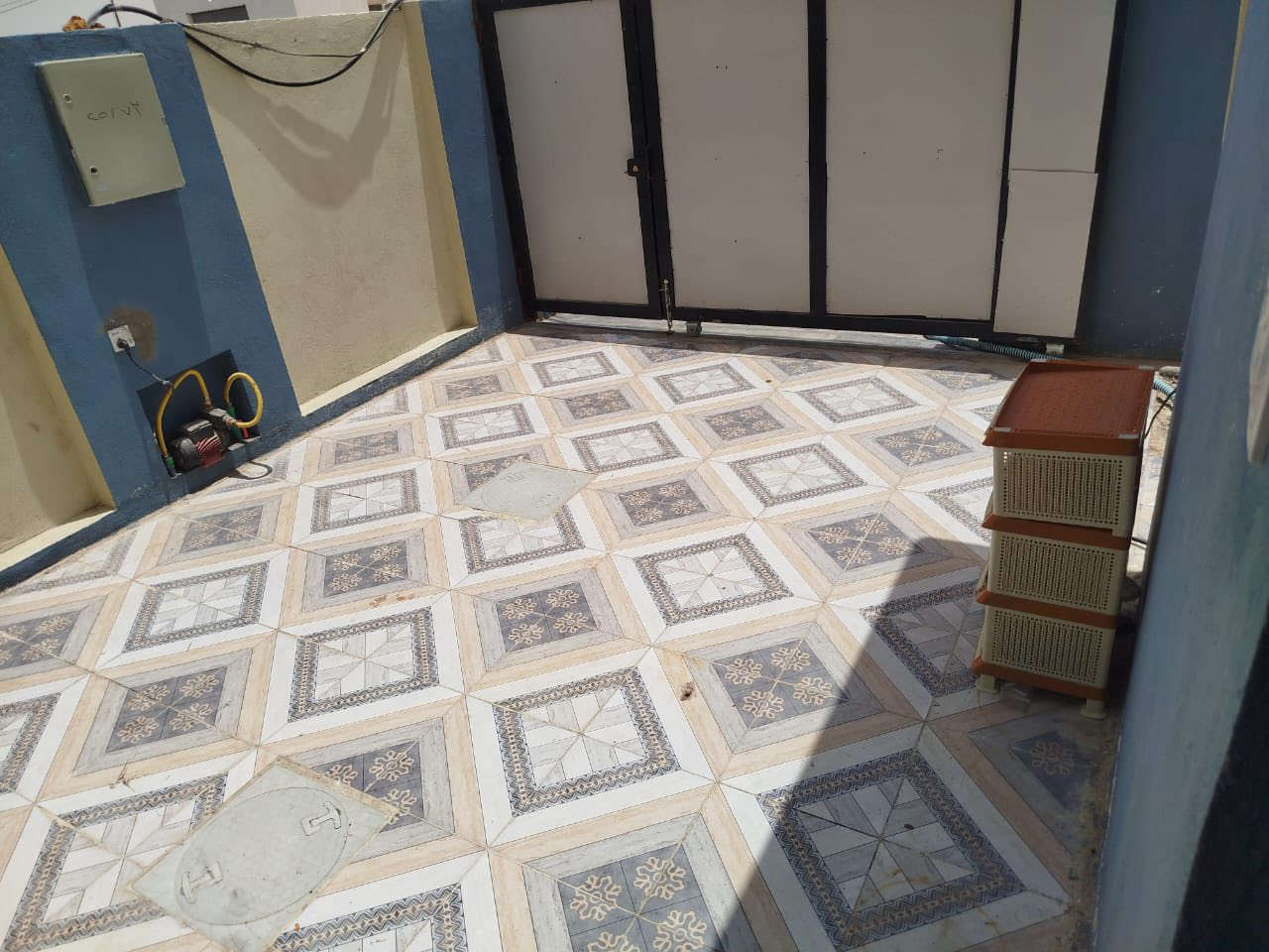 بيت في مجمع الزهرا السكني ١٥٠متر للبيع للاستفسار اكثر ***********
***********
