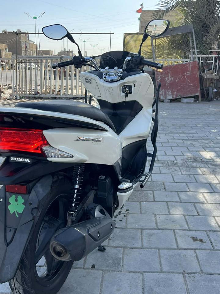 سلام عليكم بيش اكس جيل الثاني دراجه مكفوله حسات كهربيات كله شغاله سعر1650عنوان مدينه الصدر.رقم ***********
