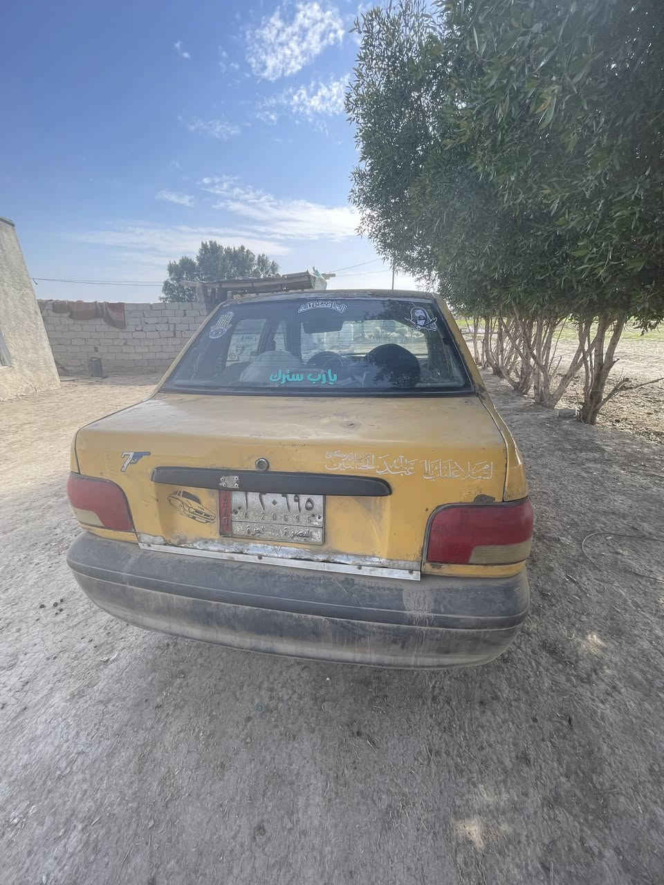 سلام عليكم سايبه 2012رقم بصره  كامله مكمله تبريد شغال محرك سيفه بيه بس الخياسات كما موضح بصوره تخم تاير سعره 16وبيه مجال //مكان بابل شوملي//***********
