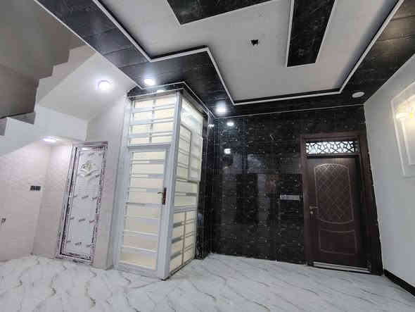 يالله يعلن_مكتب_ألخليج_للعقار
بيت للبيع طابو زراعي سند 25 في النجف –

مقابيل ملحق  قرية الغدير 🏡عامود 315 شارع لمطار 
الاتصال *********** واتساب 

📏 المساحة: 110  متر 
💰 السعر:💲 48  مليون (قابل للتفاوض)
🏗️ البناء: طابوك 
🏠 الأساس والسقف: صب  كونكريت

مواصفات البيت:
✅ غرفه نوم 🛏️
✅ صالة 🛋️
✅ مطبخ 🍽️
✅ صحيات 🚿
✅استقبال 
عنوان مكتب ألخليج مقابل عامود 315 شارع لمطار صب 
الاستفسار ***********
