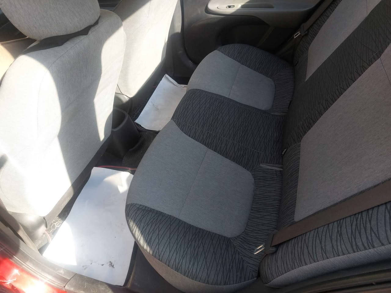 كيا بيجاز ٢٠٢٠ خليجية ماشية ٦٠ الف محرك ١٤٠٠ رقم بغداد الجديد بسمي مكفولة من الصبغ بيها ٣ مكانات بارد وحالوب خفيف بالسونار يبين وكم شخط مكحل وسعر السيارة ٩٥ ورقة بيها مجال قليل للاتصال فقط على هذا الرقم ت (***********) موجودة السيارة في الاعضمية بغداد, العراق
