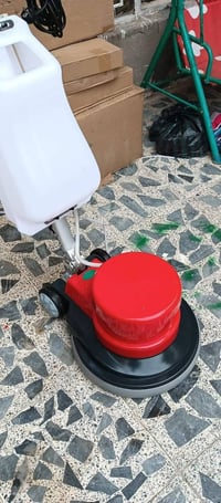 مكتب حسين الزهيري  للملمعات المرمر وجلايات التلميع      يتوفر جلاية تن...