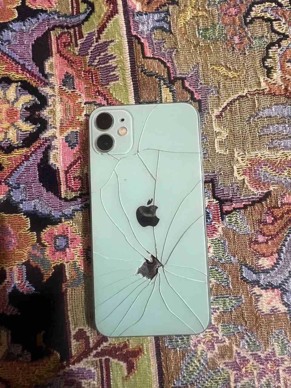 ايفون 11 بطاريه خدمه ٦٨ وضهره  مفطور ذاكرته ٦٤كلشي مامبدل بي مكاني بغداد الامين الثانيه نهايته150
*********** فقط واتساب
