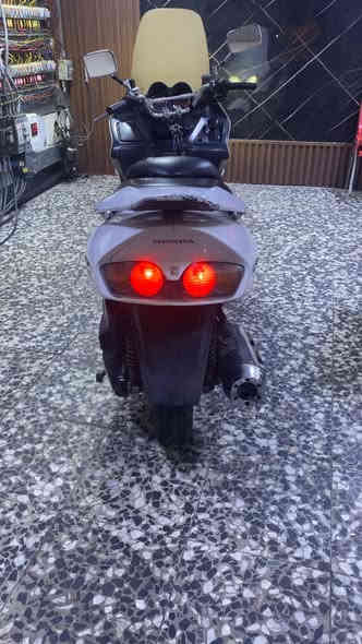 سلام عليكم فورزه صفر 6 فحل لبيع كلشي مناقصهه دراجه خير من الله سعر 700 رقم الهاتف ***********تصل وتدلل مكان بغداد جسر ديالى القديم
