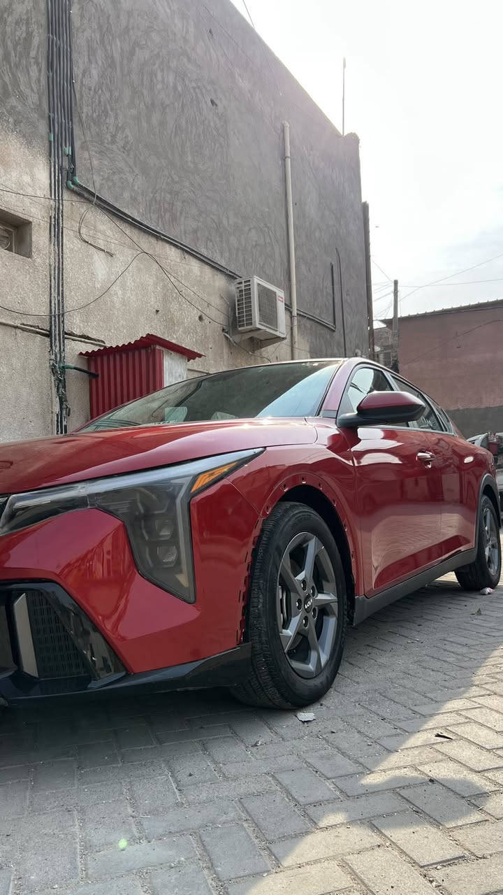 السلام عليكم 
K4 أمريكي 
موديل 2025
ماشية 4الف
فئةLX
حادثها مبين بالصور
ايرباكات  كلهة سليمه 
مازده لد 
بك لايت لد
داخل رصاصي 
بصمة تشغيل عن بعد
رادار كل الجهات 
توقف ذاتي 
توقف خلفي
شاشة متصل 
ثلاث وضعيات للكامره
العنوان بغداد مدينه الصدر
اتصال ***********
حادث خفيف وحلو وبدون ايرباكتن
