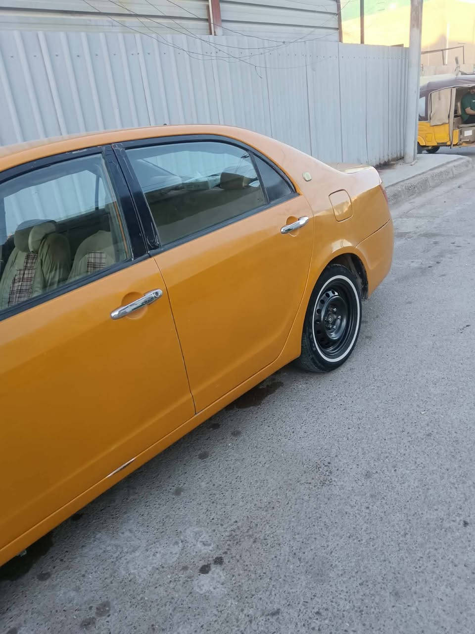 سلام عليكم سياره جيلي ام كي موديل 12السياره جاهزه مكينه ابلادي والكير مكفولات السياره مصبوغه عام جماليه السعر 35وبيها مجال مكاني بياع تقاطع درويش رقم الهاتف 0770 713 6699
