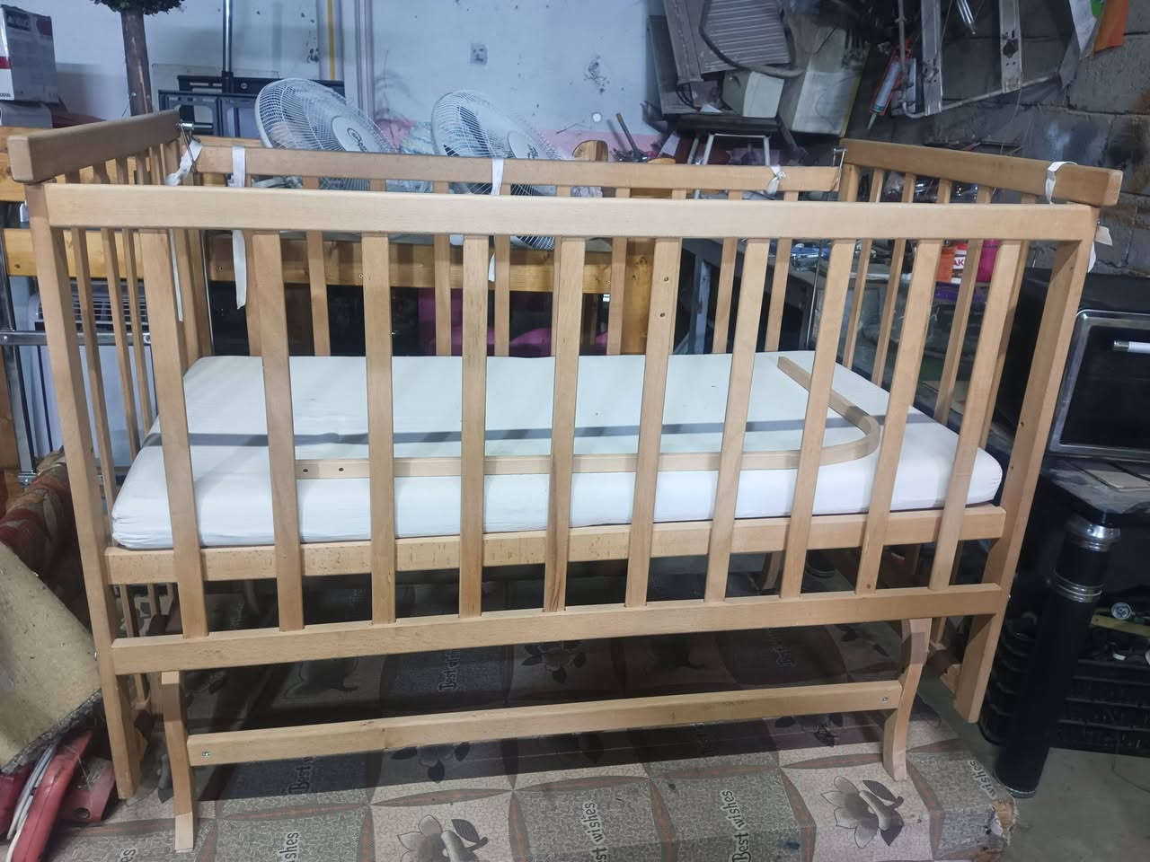 تخت طفل هزاز خشب زان جديد مع دوشك طبي اوڤن حجم الوسط نظيف وشغال
عنواني موصل جانب الأيمن منطقة العكيدات قرب مدرسة الرافدين مجاور سالم الخيرو الوكيل


**إذا كنت صاحب هذا الإعلان وتريد حذفه لأي سبب، رجاءا أرسل رسالة إلى الدعم الفني**