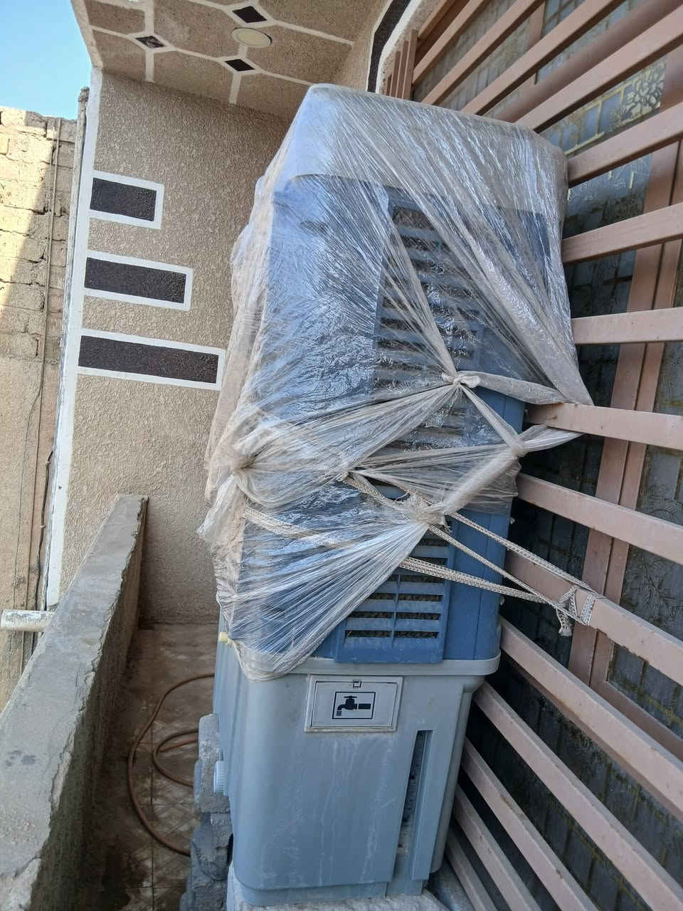 سلام عليكم عندي  كونفيره البيع مستعمله سنه  سعره 250
‎***********
