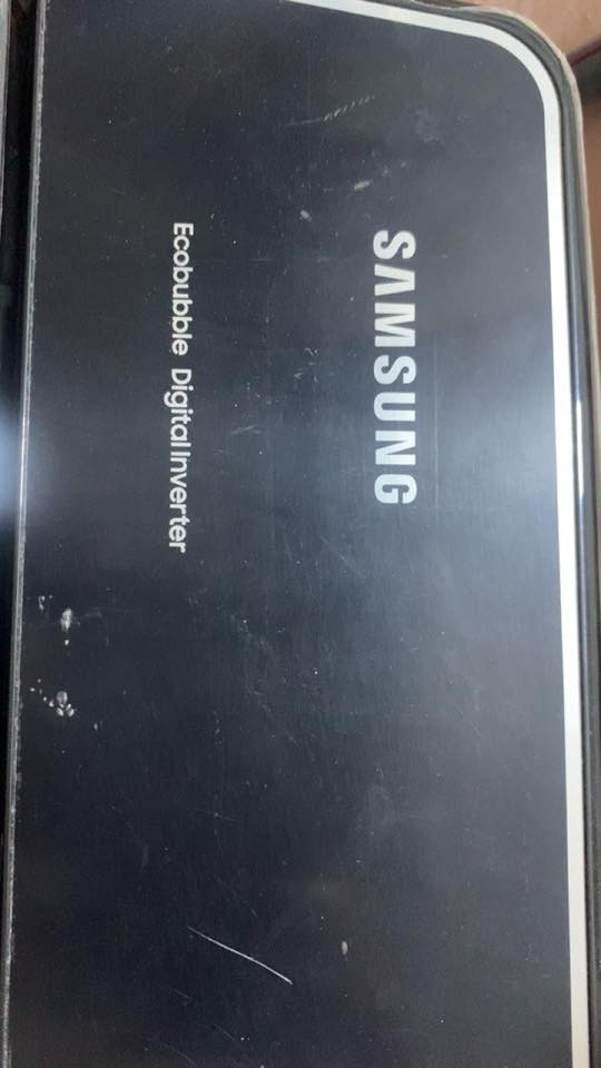 غساله اوتماتيك Samsung للبيع جديده جداً
نظافه ١٠٠٪؜ وبيها كارت الضمان

أريدها ب٥٥٠ 

للاستفسار ***********
