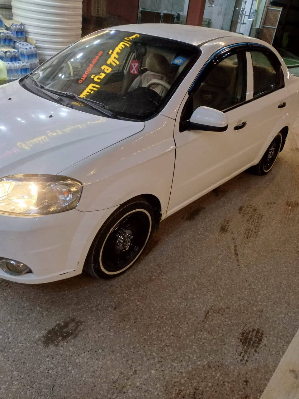 افيو خليجي مديل 2009 بيه قطعتين بدون دواخل مكينه مفتوح جديده كير اوتو حداديه جديده تبريد ثلج رقم نجف انكليزي بسمنه سنويته 30 مجدده مصفره غرامات مكان السياره نجف بلمكرمه السعر 68 وبيه مجال بسيط الاستفسار ***********
