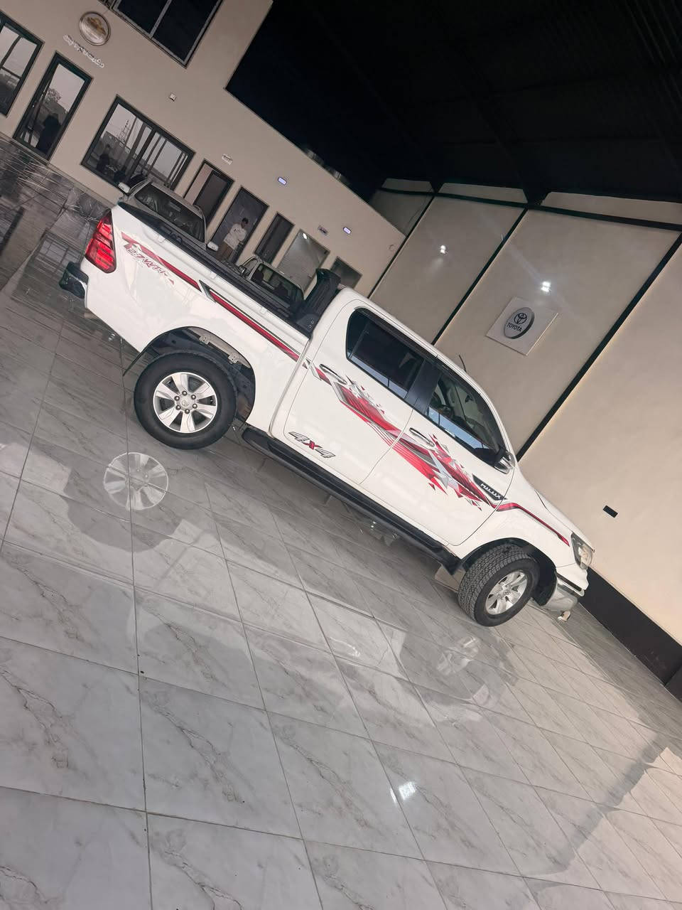 تيوتا هايلوكس موديل 2016
بدون حادث بي ملاحضات بسيطه جداً 

نظافه 100/100 سونار موجود محرك وكير شرط باسمي هزه كامل رقم دهوك شرط التحويل عنوان موصل ***********
