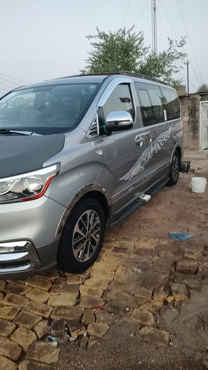 السلام عليكم ستاركس مسكر  موديل 21
مكفوله كفاله عام 
رقم بابل انكليزي 
بس البيع 
رقم الهاتف ***********
