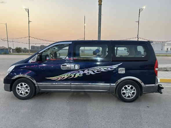 السلام عليكم 
ستاركس خصوصي 2008 شمالي 
لسنويتها 2027 تنتهي 
محرك بانزين محور غاز او كير أوتوماتيك 
صدر امامي خلفي او تبريد او داخلها كله جديد 
بيها صبغ قطعتين او نص فقط 
العنوان الدوره
 للاستفسار الاتصال على الرقم 
***********
