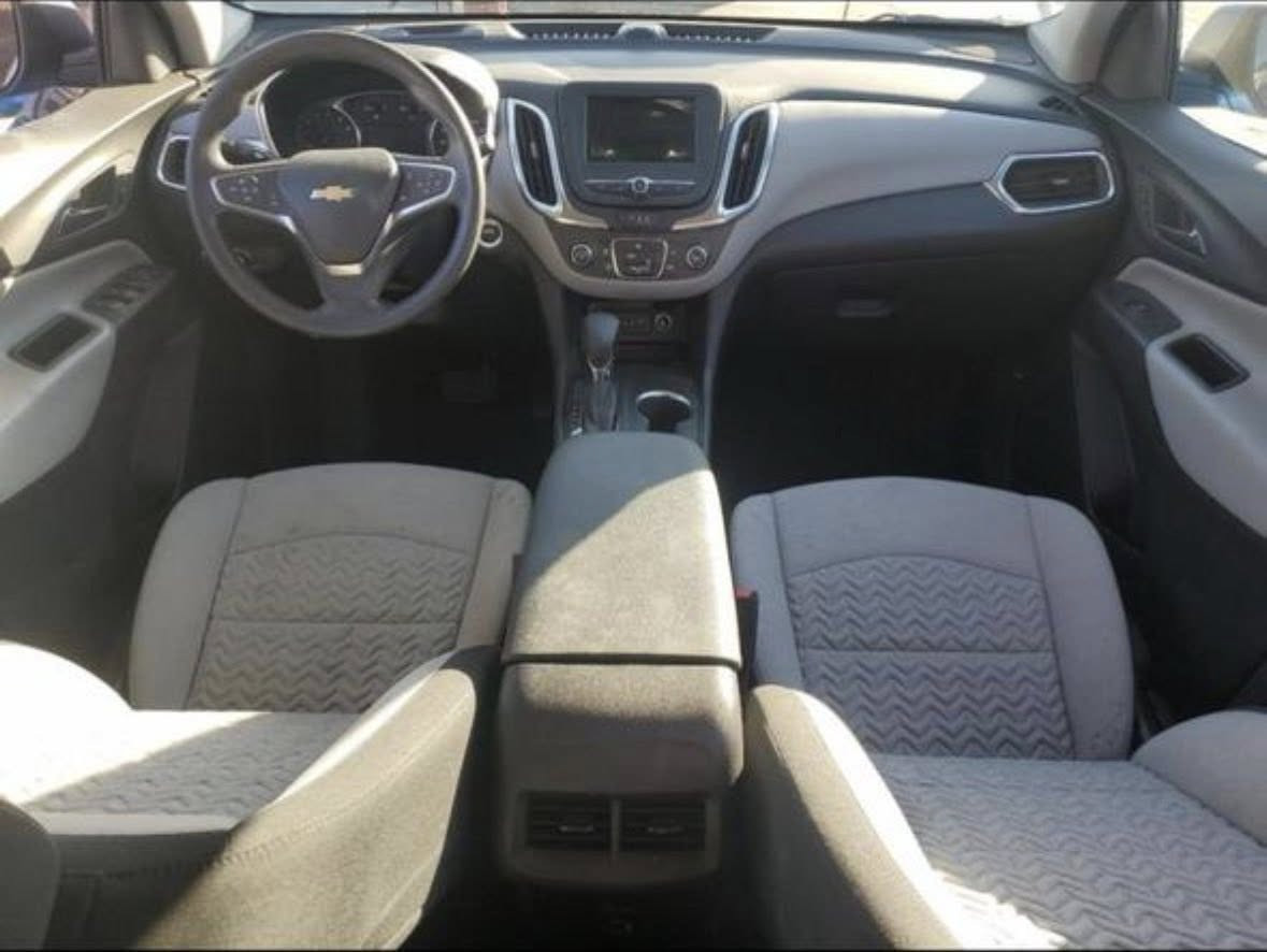 السلام عليكم 
للبيع 
كوينكس موديل 2024 LS
ماشيه 18mi 
السياره كامله
مرقم ميسان (معوقين)  
السعر 170
***********
