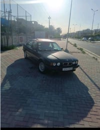 ٥٣٠i V8 • موديل ٩٤ • رقم بغداد