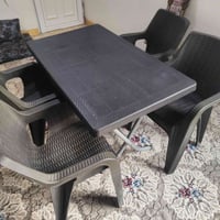 ميز وكراسي • ٤ كراسي • حي الشيماء الاولى