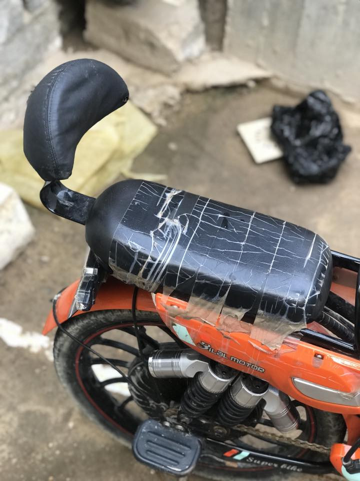 باسكل شحن للبيع نضافه 65 بلميه بطارية 🔋 نص عمر  الحجم الباسكل 28               مشتريه قبل 1سنة الباسكل خير من الله  تجي تشوف وبيك خير وتدلل المكان كربلاء الطاقه قريب مخزن الادوية ودائرة الكهرباء 
اسيا ‭0770 367 5194‬
اثير ***********.
