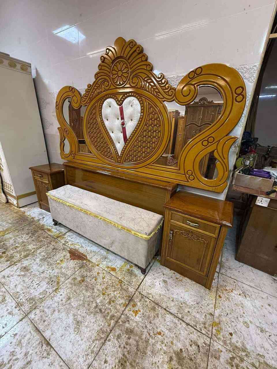 غرفه صاج داخل خارج نوعم شغل وصط
السعر مليون ٢٠٠ بيهة مجال  
شد نقل داخل بغداد مجاني محافظات بكروة
نضافه ٩٠ مستعملة
٨ قطع 
شازون طابوري هديه🌸***********🌸وتساب فقط
