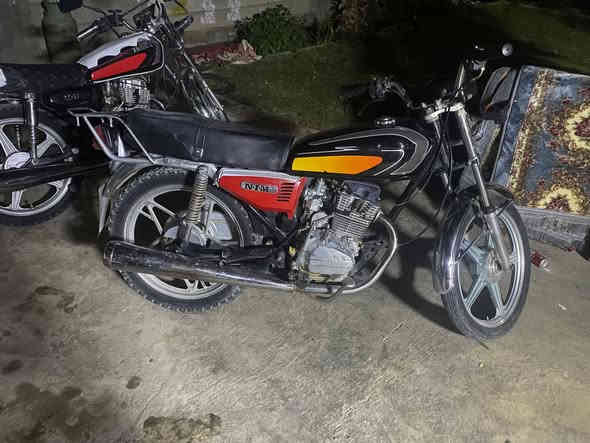 سلام عليكم 

للبيع ماطور سيفان

موديل 2020

كهربائيات بس يعوزهن ربط

محرك مفتوح

شرط لا تبخير ولا تنقيص

السعر 350 وبه مجال 

***********
