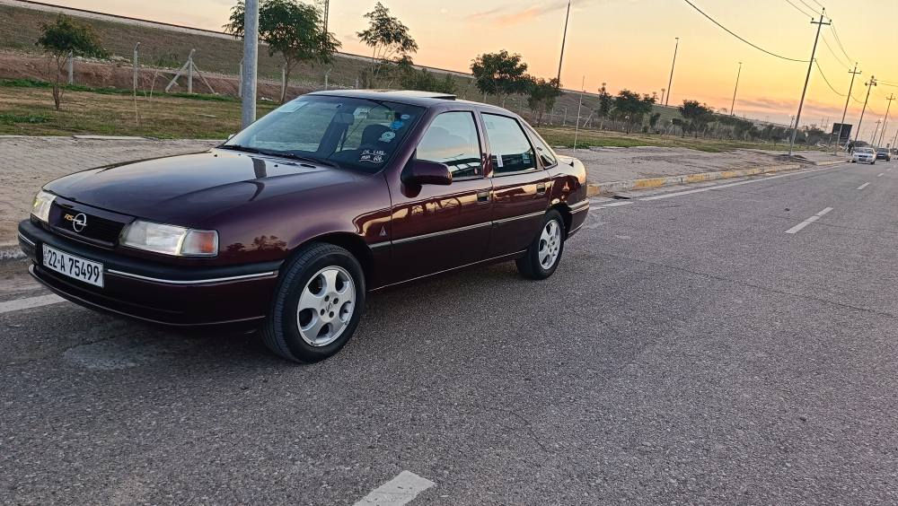 اوبل فكترا موديل 1993 كير عادي محرك 18 سلايت Abs صبغ عام بدون ضرر كير محرك صدر كلها جديد سنوية خلصان  كوبون بنزين موجود سعر 50 وبيها مجال مكان السيارة كركوك رحيم اوة
***********
*********** كركوك, العراق
