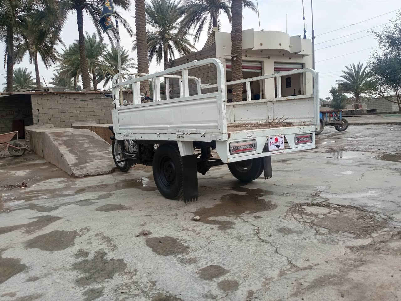 سلام عليكم ستوتة للبيع خير من الله الكهربايات كلهة شغالة المحرك مجفت جديد رولة بوش بس
تم كامل بريك فول العنوان كنعان ***********
