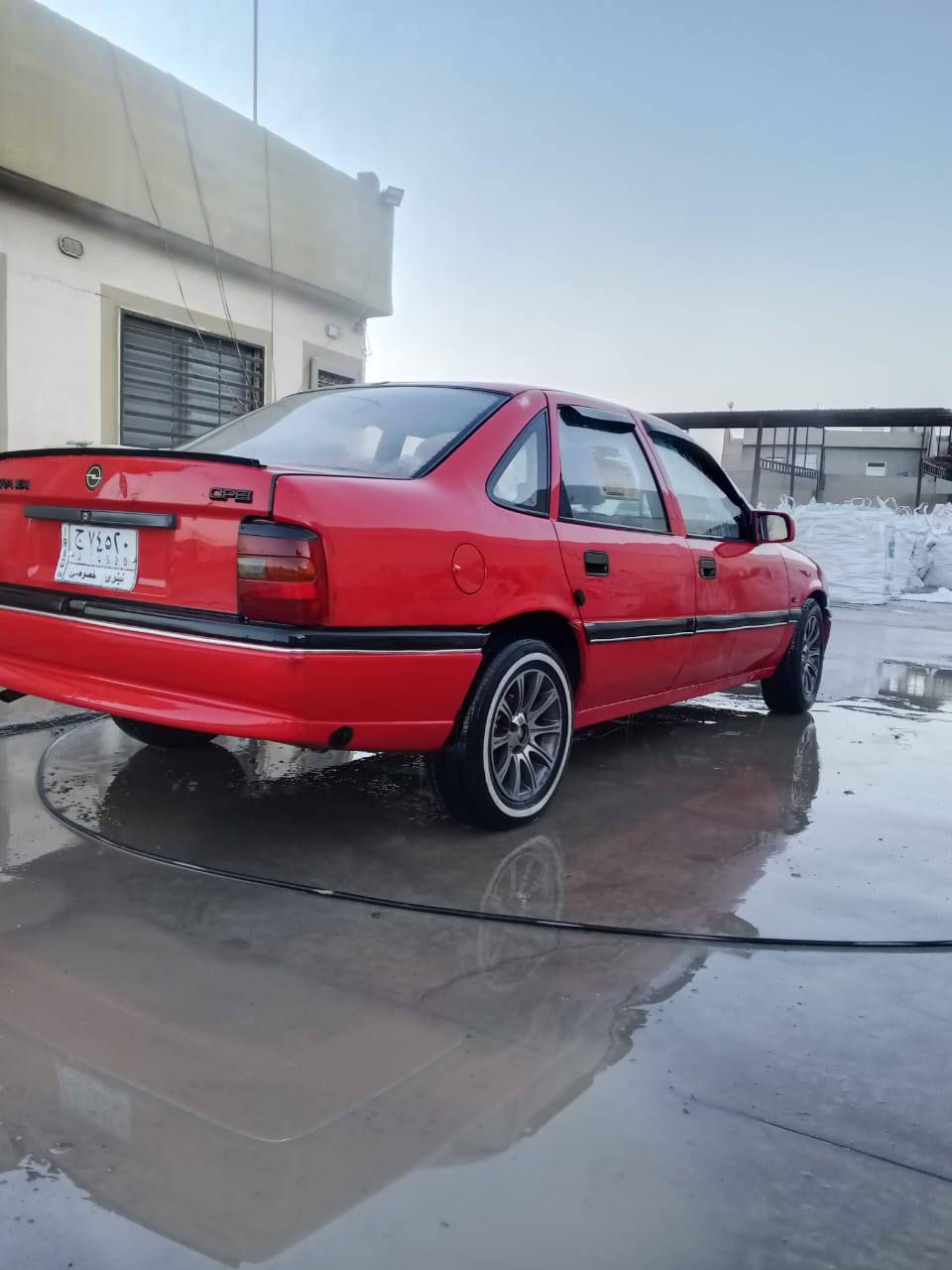 فكترا موديل 1992 بدون صبغ كير محرك شرط رقم الماني كابون معاها سنويه 2027 شرط تحويل. سعر 39 مجال قليل ***********
