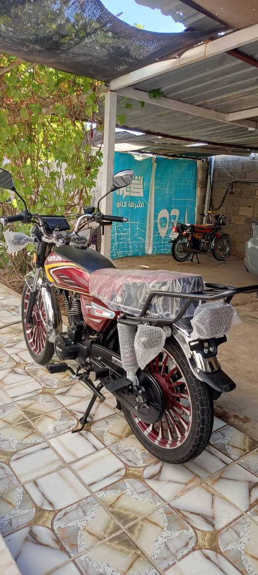 سلام عليكم سولنك موديل ٢٥ مكفوله سعره 925 وبي مجال  مكاني الكرابله ***********

