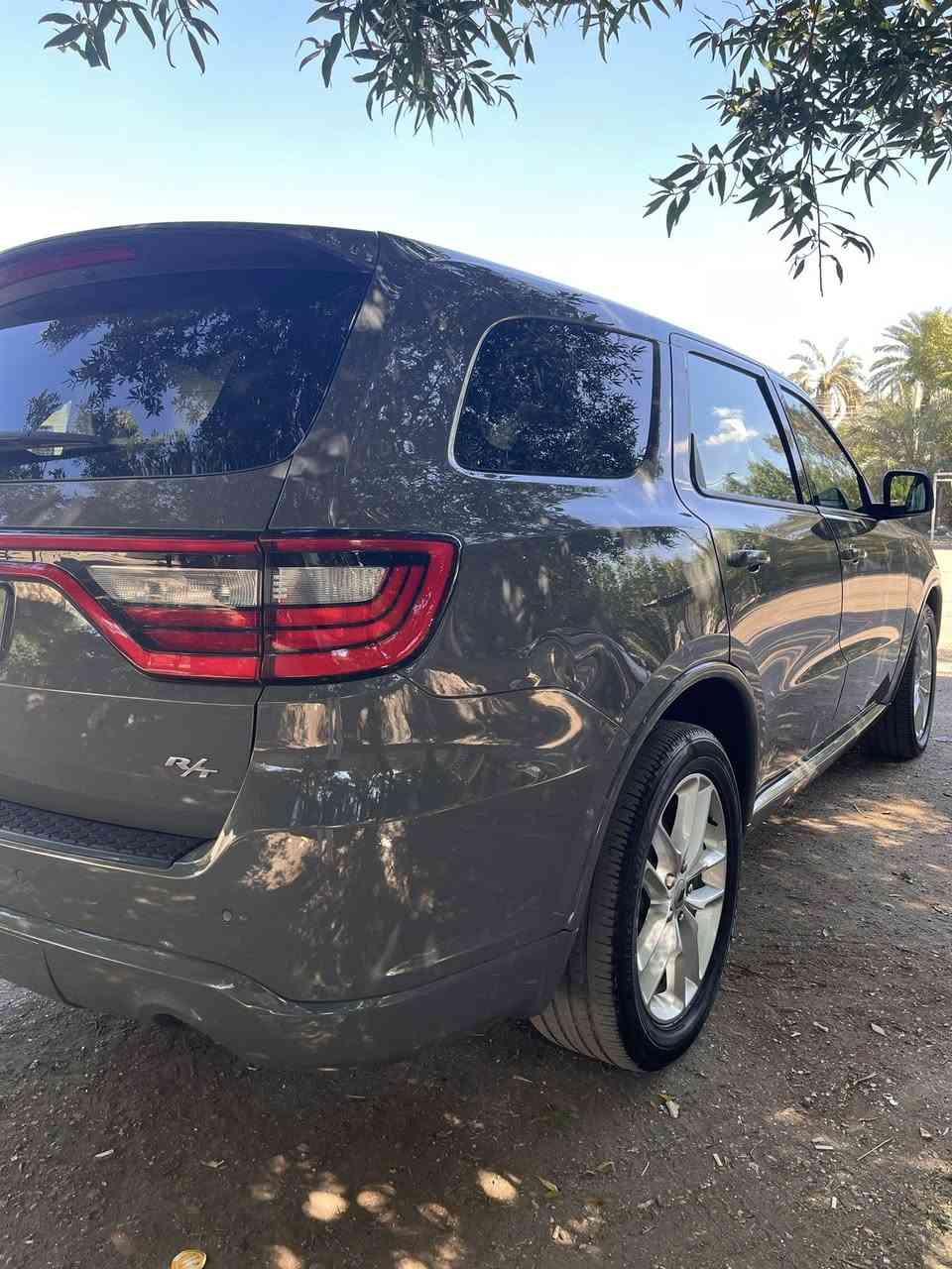 دوج دورانجو R/T موديل 2024
الممشى: 29 الف ميل 

السيارة 7 راكب 

• المحرك: 8 سلندر (V8) سعة 5.7 لتر HEMI.
8 سرعات شفتات سرعة 

 رادار، تنبيه تصادم، كاميرا خلفية، حساسات زوايا، ونظام مراقبة النقاط العمياء، صندوق كهرباء، كرسي كهرباء 

📍 الموقع: بغداد - العامرية 
 السعر : $305 وبيه مجال 
📞 للتواصل والاستفسار: ***********
