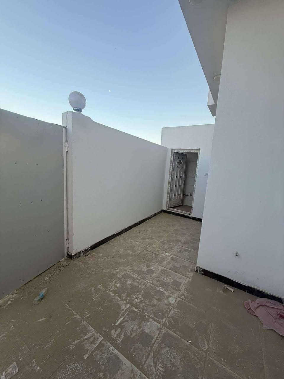 السلام عليكم..

بيت للبيع طابو زراعي سند ٢٥ ✅
مداور بأسم المشتري
العنوان : عرصات حيدر الحاج هندي حولي الخصيمة قرب التربية الجديدة.
المساحة 140 متر 🔍
يحتوي على غرفتين وصاله ومطبخ وصحيات داخلية وخارجية 🏡
البناء حديث غير مسكون كونكريت مسلح الأرضية والسقف

للاستفسار أكثر الاتصال على الرقم
*********** واتساب
