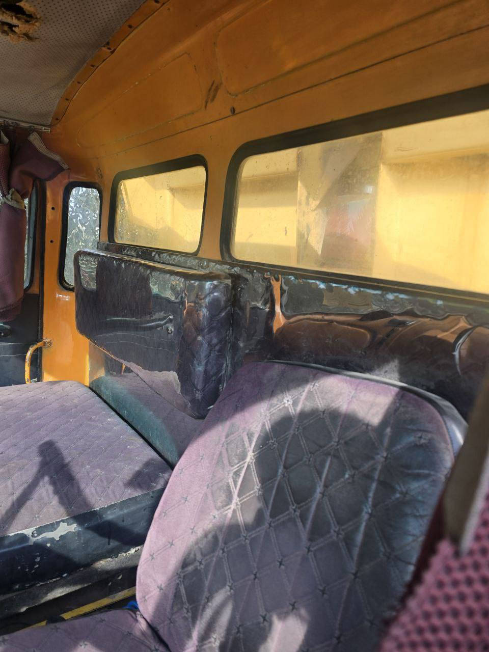 سلام عليكم..اقجم 79 محور 80 مجموعة G اف كير 90 محرك خير من الله بدي جديد سياره مال جناي رقم انكليزي بغداد.السعر 40 المكان المحموديه الطريق السريع منطقة الداينيه الاتصال على الرقم ***********,,,,***********
