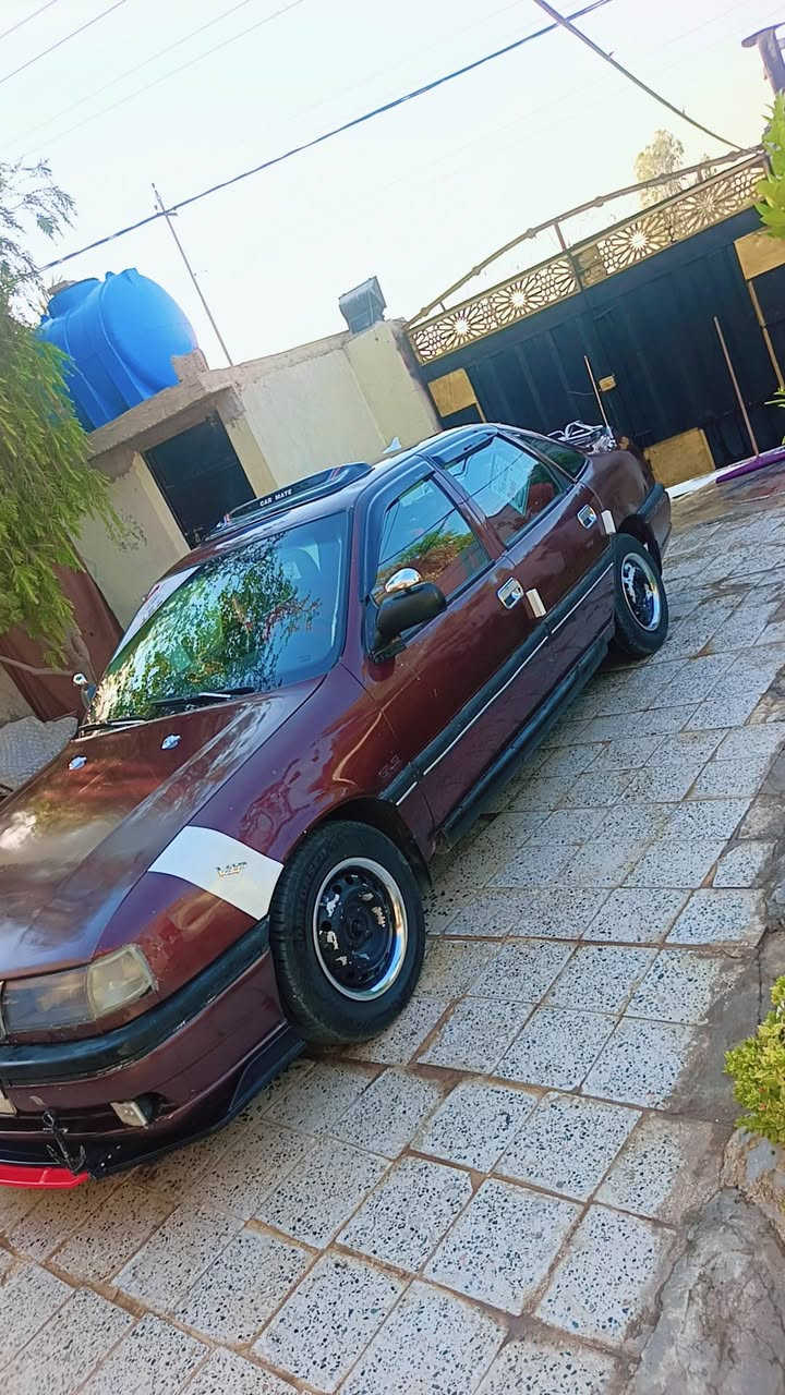 اوبل فكتره
موديل 90
مكينه   حجم 1800 بيها خيط بخار 
صدر امامي خلفي جديد 
تخم تايرات
كهربائيات كلها شغاله من الدعاميه لدعامي
مسجل شاشه+تخم سماعات 🎧 مضخم
مصبوغه عام جماليه سياره دكت جاكوج مابيها 
خياس مابيها
رقم ديالى  دولي تحويل شوكت ماتريد
مكان سياره ديالى دلي عباس 
سعر 33 وربها مجال بصيط
تلفون ***********
