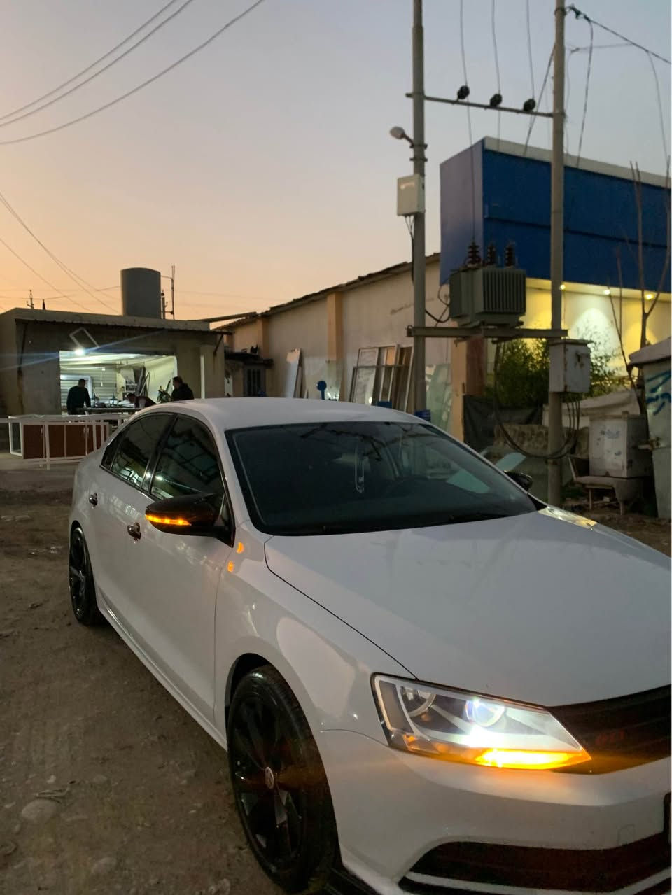 جیتا 2016 بێ سبوخ و بێ لێدران پێش و پشتی کەپسە 175 کیلۆمەتر رۆیشتووە مەکینە 20 ی بێ تۆربۆ مواسفات خلیجیە رەقەم تەلەفۆن *********** أربيل, العراق
