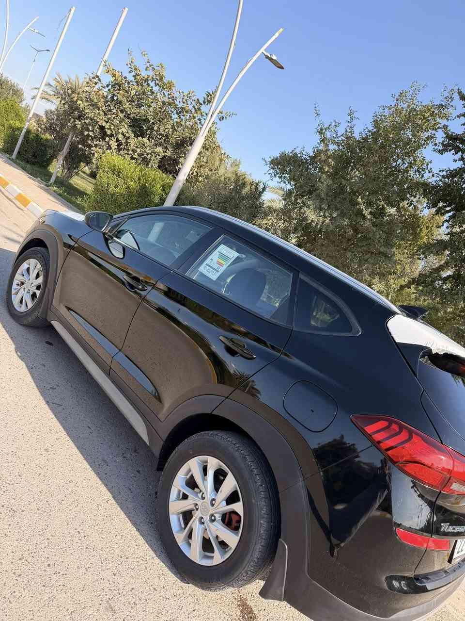 السلام عليكم
هونداي توكسان
الموديل2020
فول عدا البانراما
كشانه حار تبريد بيانو
ماشيه93k

ضررها راس البونيد شرط بدون دواخل السياره جاهزه 
رقم اربيل باسمي

السعر167وبيها 
عنواني صلاح الدين تكريت


**إذا كنت صاحب هذا الإعلان وتريد حذفه لأي سبب، رجاءا أرسل رسالة إلى الدعم الفني**