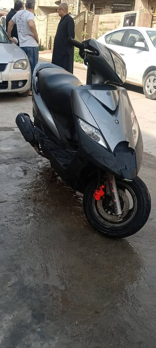 السلام عليكم للبيع ثعلب جيتي ار
دراجه كفاله  مكينه بلاديه ماملعوب بيها 
شغاله نكره سلف وهندر 
كهربائيات كلها شغاله 
كفرات كلها ختم واحد وي المكينه 
سوادات ختم واحد وي المكينه هنه ول دشبول 
زوج تايرات جدد اصليات 
دراجه شلعه معدل تاكل كاع اكل 
دراجه اوراقها مال معرض  ومنفيس موجودات 
دراجه خير من الله ادامه مسويلها جديده كلجات بلك NGK
سعر 550  وبي مجال بسيط حك جيه 
مكاني بغداد الغزاليه هياكل رقمي *********** متواجد بكل وقت وحياكم الله
